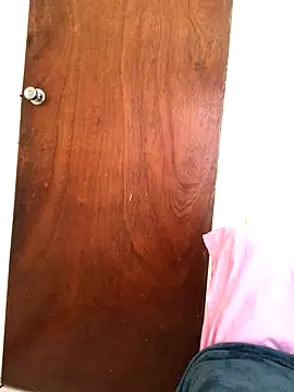 Snapshot of SexyAngeliqua chatting on October 7, 7:02 am SexyAngeliqua online show from October 7, 7:02 am