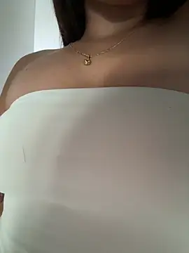 Snapshot of SofiaG_ chatting on September 9, 10:42 pm SofiaG online show from September 9, 10:42 pm