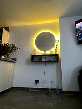 SofiaG  online show from September 30, 10:47 pm