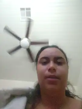 cinnaminnie online show from May 22, 7:34 pm