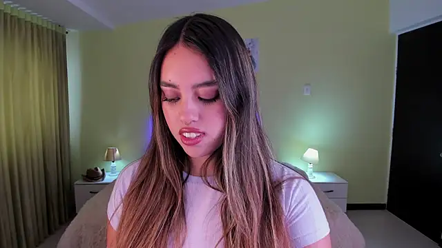  Charlotte evans 1 online show from July 24, 8:06 pm