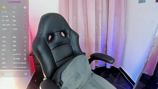 Snapshot of indra_cam chatting on October 28, 6:30 am indra cam online show from October 28, 6:30 am