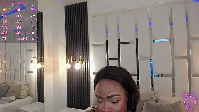 mia schwarz online show from October 12, 9:17 pm