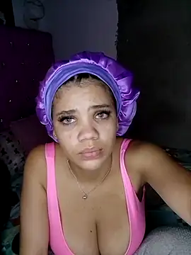 Snapshot of 1CANDYLOVE chatting on October 2, 5:29 pm 1CANDYLOVE online show from October 2, 5:29 pm