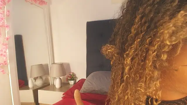 Evelonga 707 online show from March 27, 7:14 pm