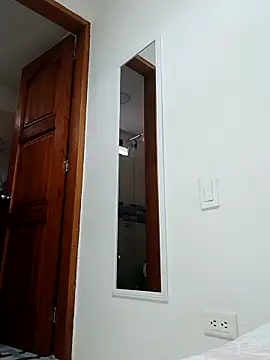 Im Amelia online show from March 8, 8:24 pm