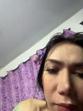 hellendollxxx online show from April 18, 8:39 am