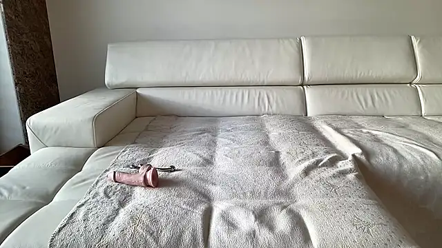 Snapshot of sexyLolia11 chatting on September 28, 4:01 pm sexyLolia11 online show from September 28, 4:01 pm