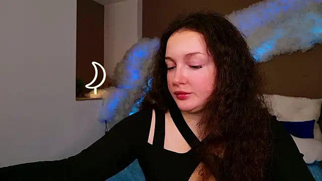 GloriNichols online show from November 6, 8:31 am