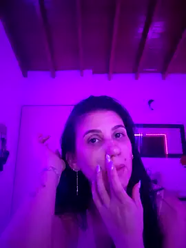 AbbyBaker222 online show from September 18, 5:28 am