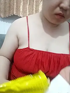 VyOanh2K online show from July 31, 3:46 pm