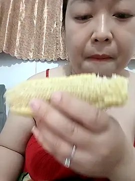 Snapshot of VyOanh2K chatting on September 23, 2:15 pm VyOanh2K online show from September 23, 2:15 pm