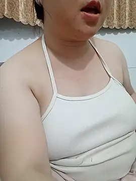 VyOanh2K online show from July 23, 4:04 pm