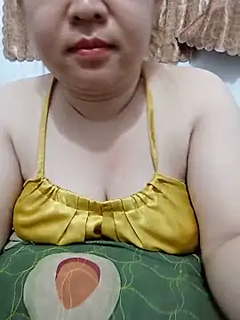 VyOanh2K online show from June 13, 5:43 pm
