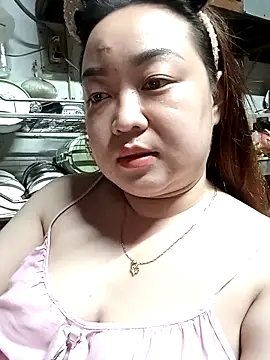 Snapshot of VyOanh2K chatting on September 24, 2:16 pm VyOanh2K online show from September 24, 2:16 pm