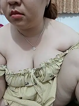 VyOanh2K online show from June 24, 4:06 pm