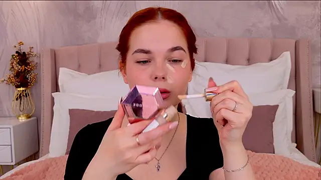 DeniseReese online show from November 6, 3:01 am