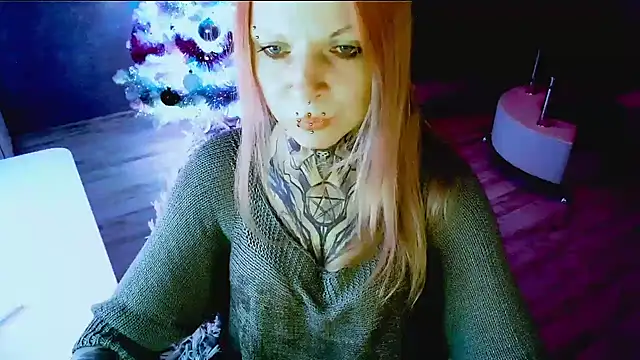 InesGold online show from December 17, 4:33 pm