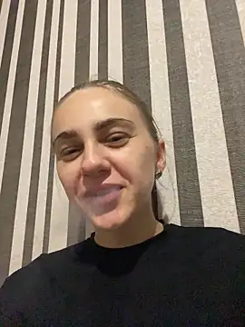 Snapshot of GraceTorrez chatting on October 29, 7:49 pm GraceTorrez online show from October 29, 7:49 pm