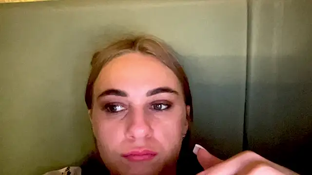 Snapshot of GraceTorrez chatting on October 22, 7:08 pm GraceTorrez online show from October 22, 7:08 pm