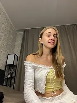 Snapshot of GraceTorrez chatting on September 25, 6:39 pm GraceTorrez online show from September 25, 6:39 pm