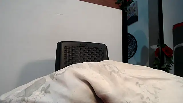 Snapshot of KristalTsXXX chatting on September 29, 9:31 pm KristalTsXXX online show from September 29, 9:31 pm