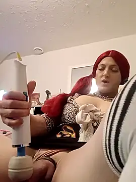 Snapshot of sissytrapdolly24 chatting on October 17, 3:04 pm sissytrapdolly24 online show from October 17, 3:04 pm