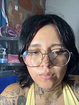 Miartesana online show from March 22, 1:00 am