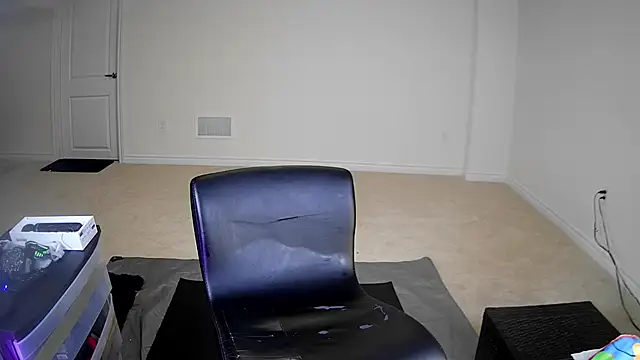 Snapshot of Ravishing_Roma chatting on September 17, 6:17 pm Ravishing Roma online show from September 17, 6:17 pm