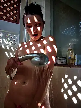 Izabella Bella online show from January 14, 8:30 am