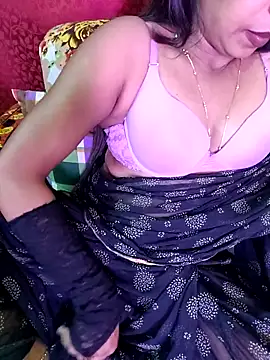 Snapshot of sexy-mohini chatting on October 10, 8:25 pm sexy-mohini online show from October 10, 8:25 pm