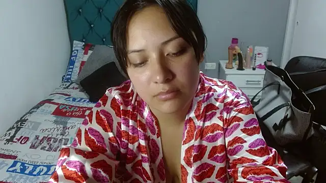 wandafuckass online show from September 16, 7:00 pm