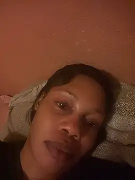 NAUGHTYSHALOTXX online show from September 28, 5:18 pm