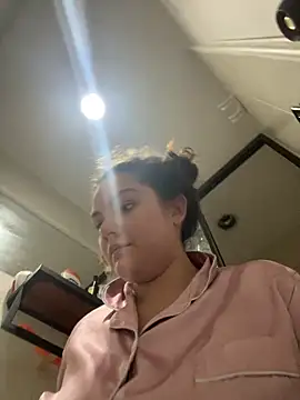 Snapshot of eva_y_marcelo chatting on October 9, 12:09 pm eva y marcelo online show from October 9, 12:09 pm