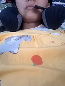 Snapshot of Baby-sexytits18 chatting on October 5, 3:33 am Baby-sexytits18 online show from October 5, 3:33 am