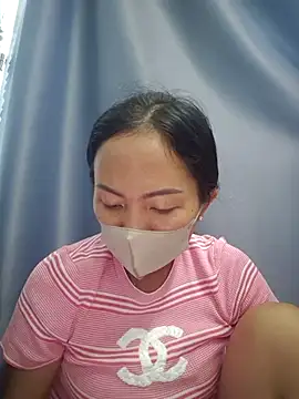 Snapshot of Baby-sexytits18 chatting on October 2, 1:21 am Baby-sexytits18 online show from October 2, 1:21 am