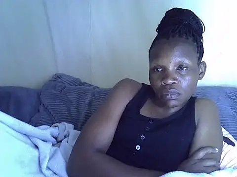 Snapshot of Sweet_serah chatting on October 13, 8:28 am Sweet serah online show from October 13, 8:28 am