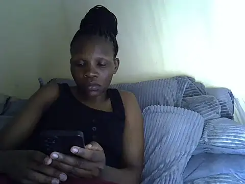 Snapshot of Sweet_serah chatting on October 15, 8:50 am Sweet serah online show from October 15, 8:50 am