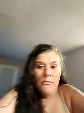 ALISSA BREANN online show from June 15, 10:15 am