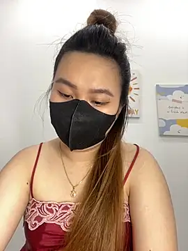 Snapshot of Odette68 chatting on October 22, 10:09 am Odette68 online show from October 22, 10:09 am