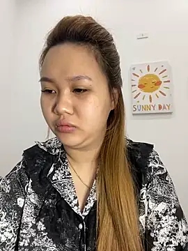 Odette68 online show from December 23, 2:15 am