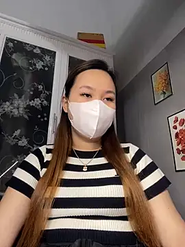 Snapshot of Odette68 chatting on September 25, 12:10 am Odette68 online show from September 25, 12:10 am