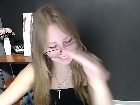 lady minx online show from September 16, 7:27 am