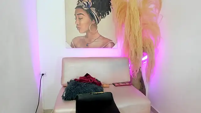 Snapshot of mia_foxts chatting on September 10, 5:46 pm mia foxts online show from September 10, 5:46 pm