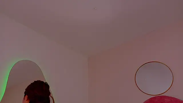 AbbyWathson online show from October 1, 7:52 pm