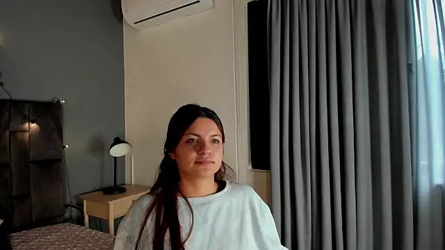 AbbyWathson online show from October 8, 8:35 pm