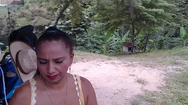 andreu mature online show from April 9, 6:57 pm