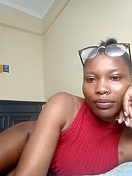 Snapshot of Pinky_shyee chatting on October 13, 10:40 am Pinky shyee online show from October 13, 10:40 am