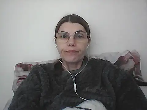 Snapshot of Musical__fantasy chatting on October 26, 10:00 am Musical  fantasy online show from October 26, 10:00 am