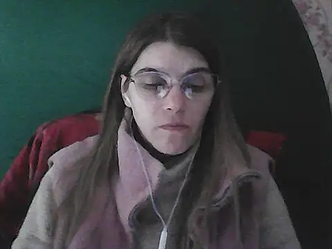 Snapshot of Musical__fantasy chatting on October 3, 9:53 pm Musical  fantasy online show from October 3, 9:53 pm